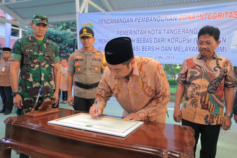 IMG-pemkot-deklarasikan-pembangunan-zona-integritas-bebas-korupsi