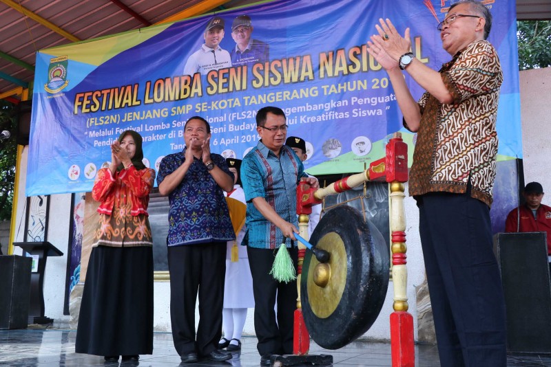 IMG-sekda-buka-fls2n-tingkat-smp-se-kota-tangerang
