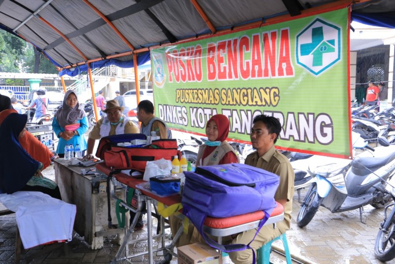 IMG-upaya-optimal-dinkes-tangani-warga-terdampak-banjir