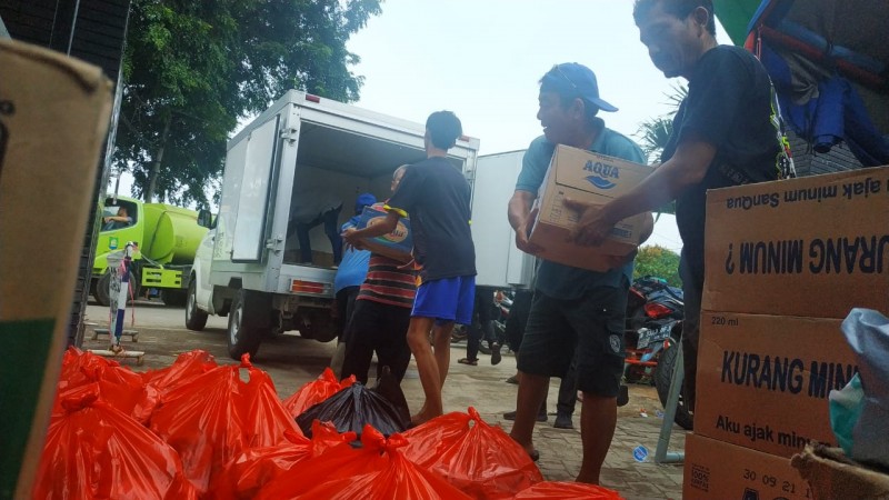 IMG-kebutuhan-warga-di-posko-banjir-tercukupi