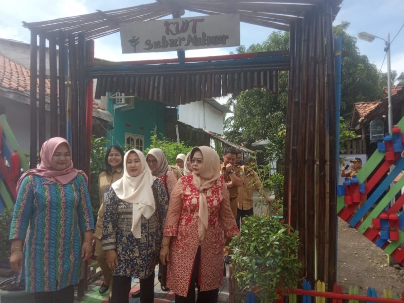 IMG-kelurahan-belendung-optimis-menangi-lomba-hatinya-pkk