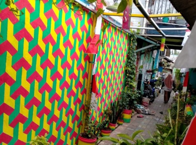 IMG-sambut-hut-kota-tangerang-warga-hias-lingkungan