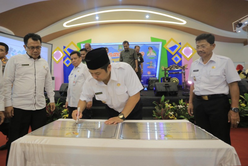IMG-wali-kota-buka-tangerang-expo-2019