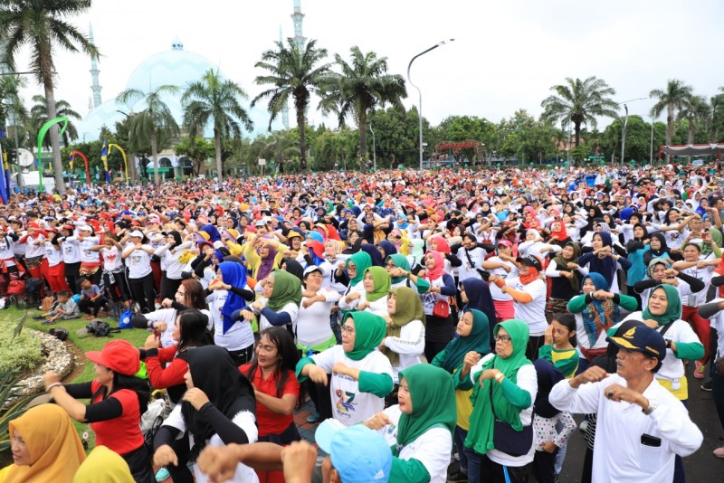 IMG-senam-bersama-warga-jajaran-dprd-dan-pemkot-tangerang