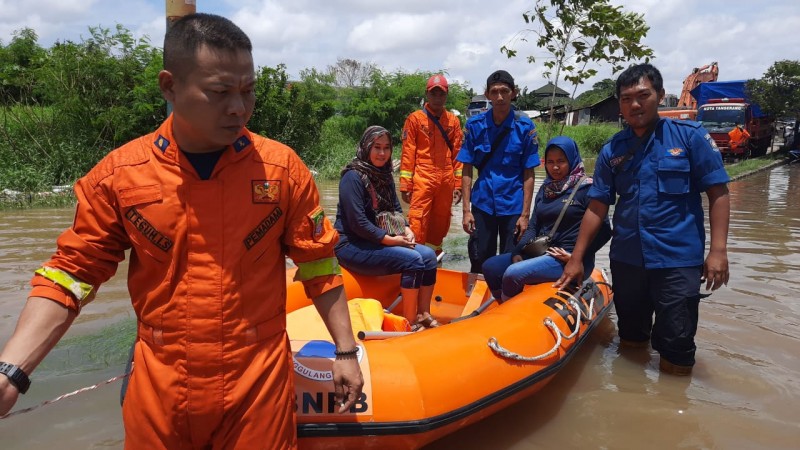 IMG-hujan-lebat-sebabkan-13-titik-terdampak-banjir