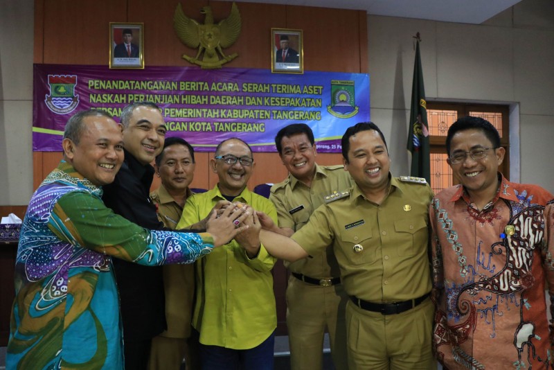 IMG-pemkot-dan-pemkab-tangerang-lakukan-serah-terima-aset-daerah