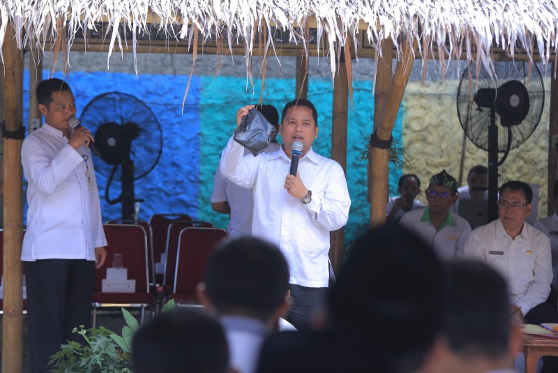 IMG-gelar-rapat-di-luar-kantor-wali-kota-harapkan-camat-lurah-belajar-dari-masyarakat
