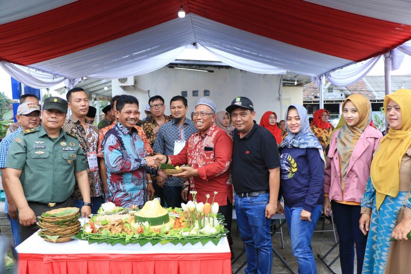 IMG-sachrudin-temu-warga-taman-jaya-menjalin-keakraban