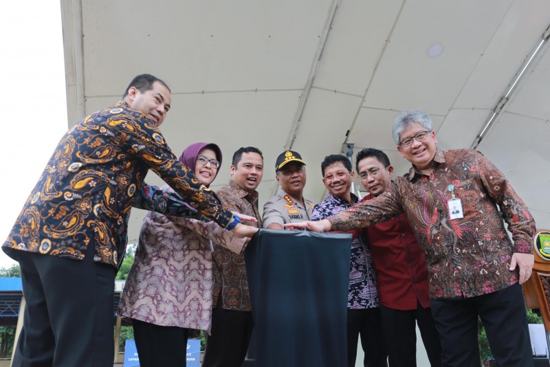 IMG-renovasi-lapangan-ahmad-yani-pemkot-terima-csr-bank-bjb