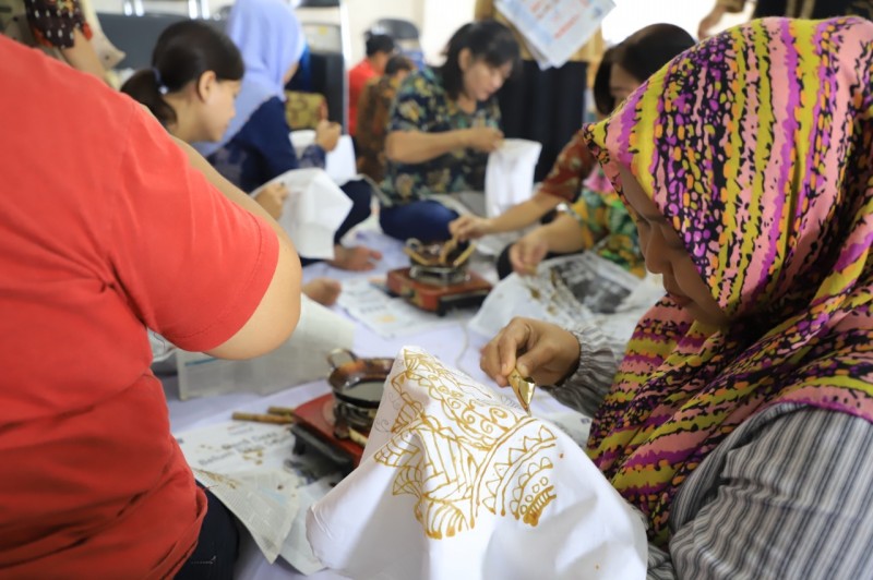 IMG-cetak-kemandirian-dari-pelatihan-membatik