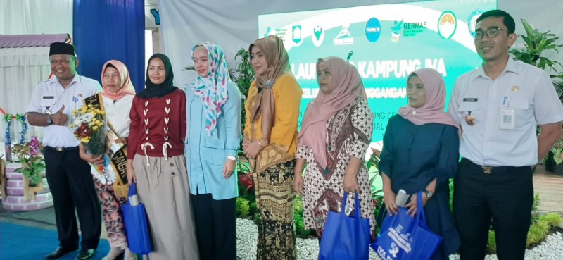 IMG-cek-kanker-serviks-ke-kampung-iva-aja