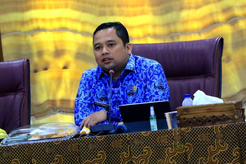 IMG-wali-kota-pusat-perbelanjaan-masih-bisa-beroperasi