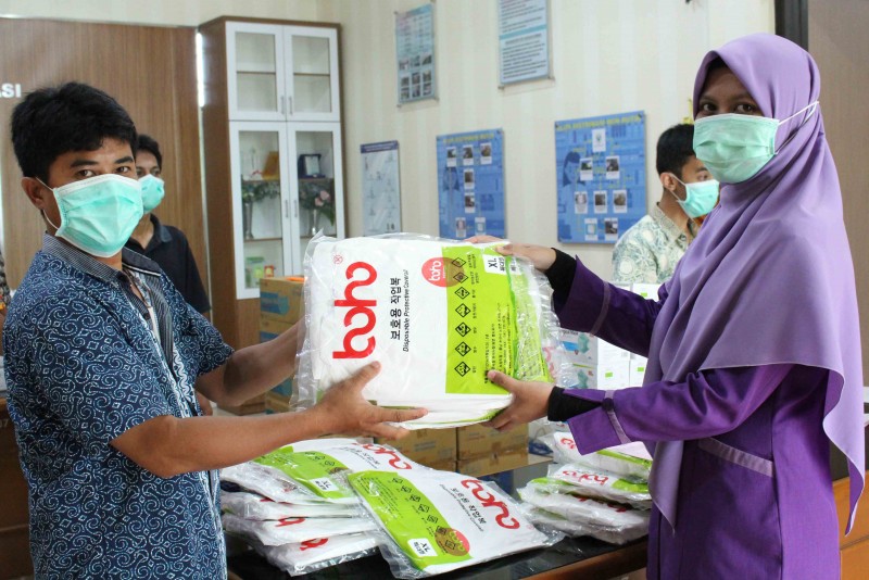 IMG-dinkes-distribusikan-ribuan-apd