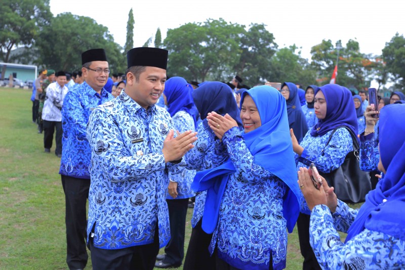 IMG-pemkot-gelar-apel-peringati-hut-korpri-dan-pgri