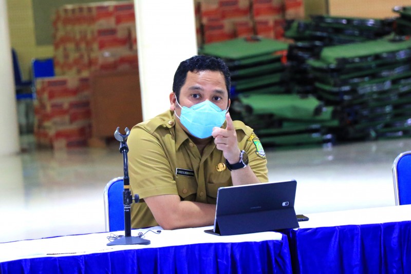 IMG-64-ribu-kk-terdampak-corona-di-kota-tangerang-terima-bantuan-logistik