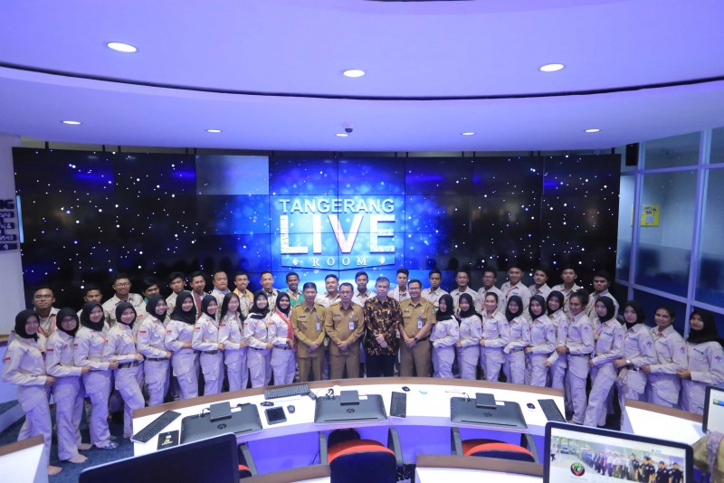 IMG-kemenpora-puji-tangerang-live-room-milik-pemkot-tangerang