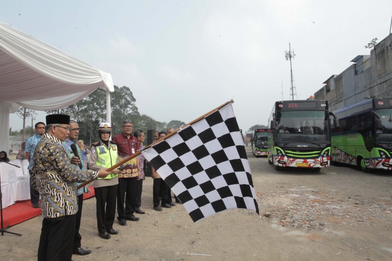 IMG-pemkot-tambah-rute-baru-brt-trans-kota-tangerang