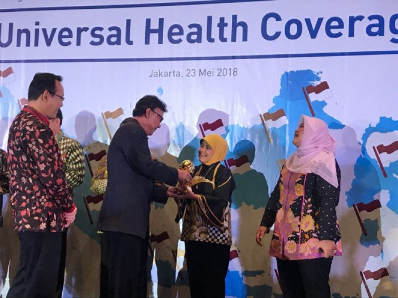 IMG-kota-tangerang-raih-penghargaan-program-jaminan-kesehatan-nasional