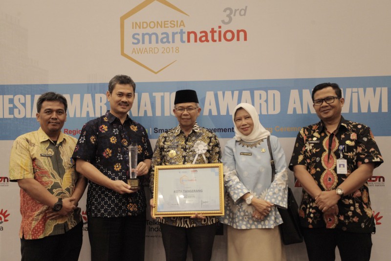 IMG-kota-tangerang-raih-penghargaan-tertinggi-dalam-ajang-indonesia-smart-nation-award-isna-2018