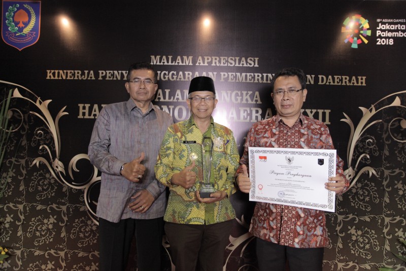 IMG-pemkot-raih-penghagaan-kota-dengan-kinerja-pemerintahan-terbaik
