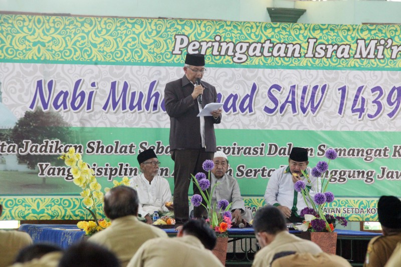 IMG-peringati-isra-mi-raj-pjs-sampaikan-program-program-pemkot