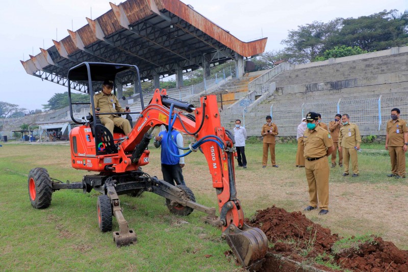 IMG-tunjang-fasilitas-olahraga-rehabilitasi-stadion-benteng-dikebut