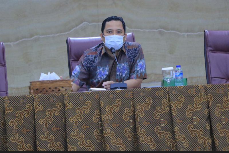 IMG-beri-bantuan-modal-usaha-pemkot-luncurkan-program-tangerang-bisa