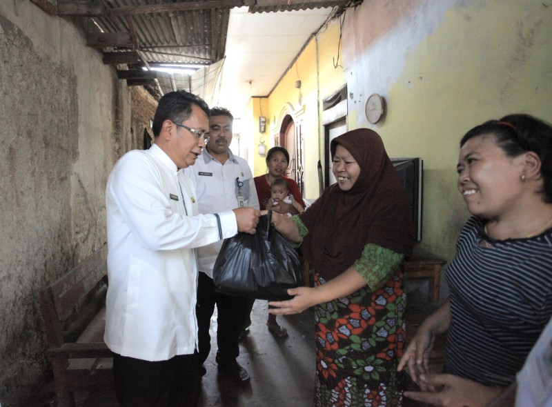 IMG-sambut-hut-kota-asn-kota-tangerang-lakukan-tangerang-bersedekah