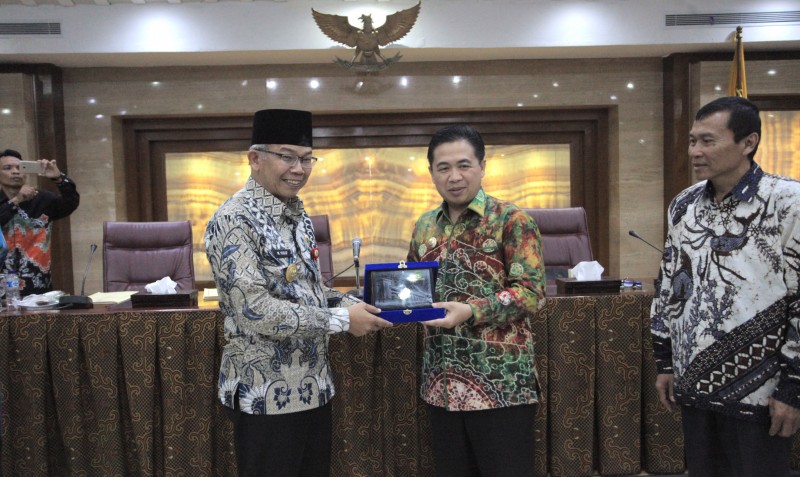 IMG-soal-tata-kelola-barang-milik-daerah-kota-banjarmasin-dan-kabupaten-pati-belajar-ke-tangerang