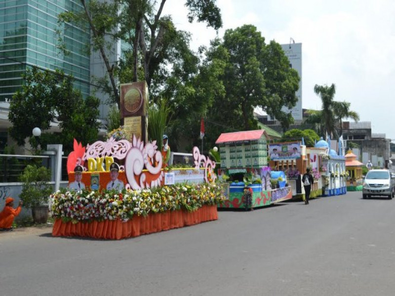 IMG-hadirnya-mobil-hias-untuk-memeriahkan-mtq-xiii-provinsi-banten