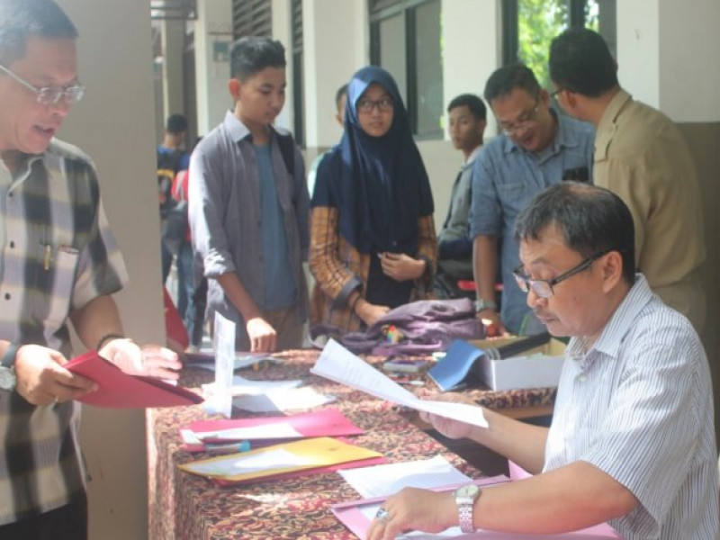 IMG-hingga-hari-terakhir-ppdb-online-kota-tangerang-lancar-tanpa-kendala