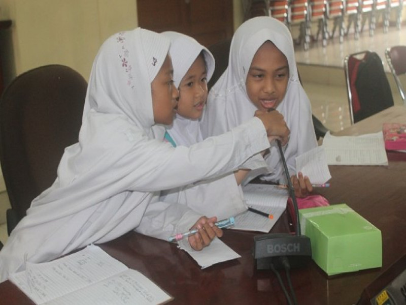 IMG-ketika-dewan-cilik-ditanya-tentang-pemimpin-kota-tangerang