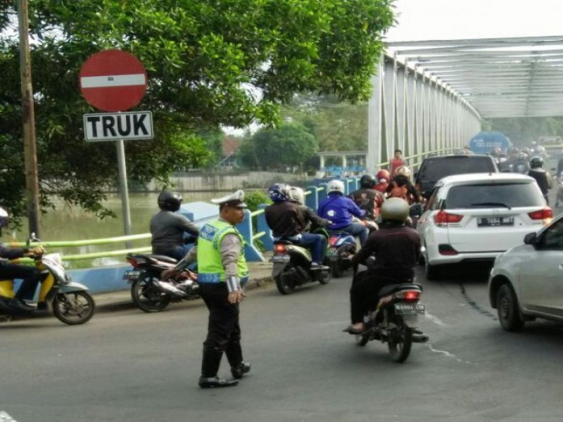 IMG-pengaturan-lalu-lintas-pintu-air-sepuluh-jalan-kstubun-kota-tangerang