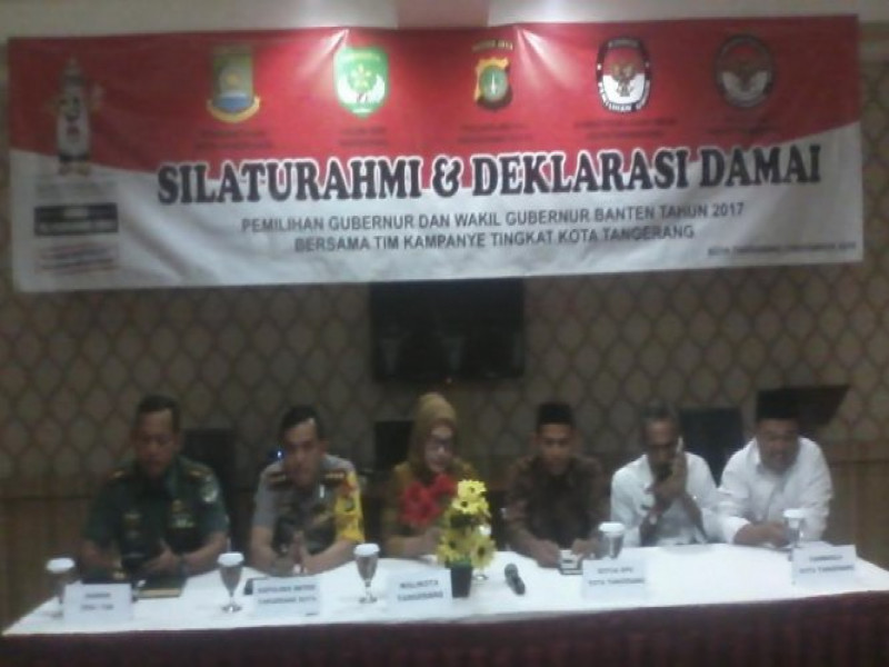 IMG-kpu-gelar-deklarasi-damai-pilgub-banten