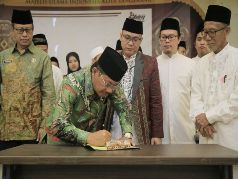 IMG-komit-berantas-narkoba-wakil-lantik-gannas-annar