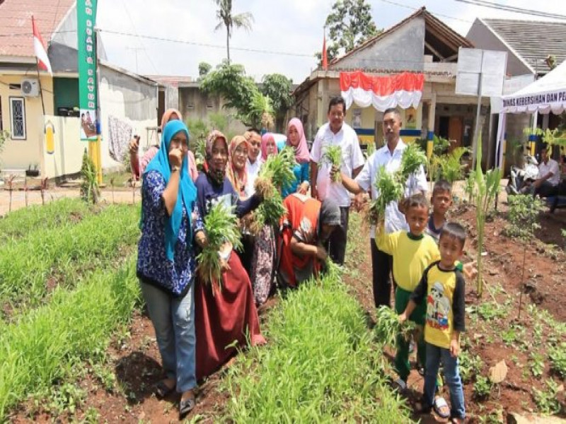 IMG-26-titik-kampung-phbs-jadi-sasaran-penyuluhan-dinas-ketahanan-pangan