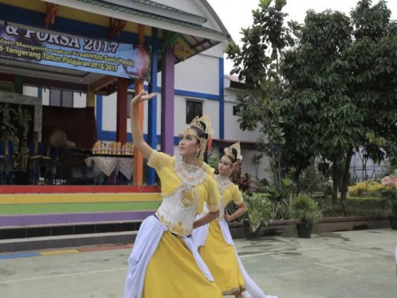 IMG-guru-smpn-6-kota-tangerang-ciptakan-2-tarian-baru