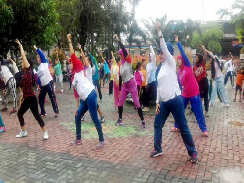 IMG-senam-sehat-kelurahan-benda