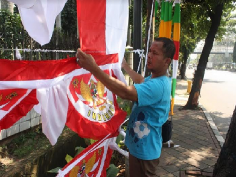 IMG-untung-besar-dari-berjualan-bendera