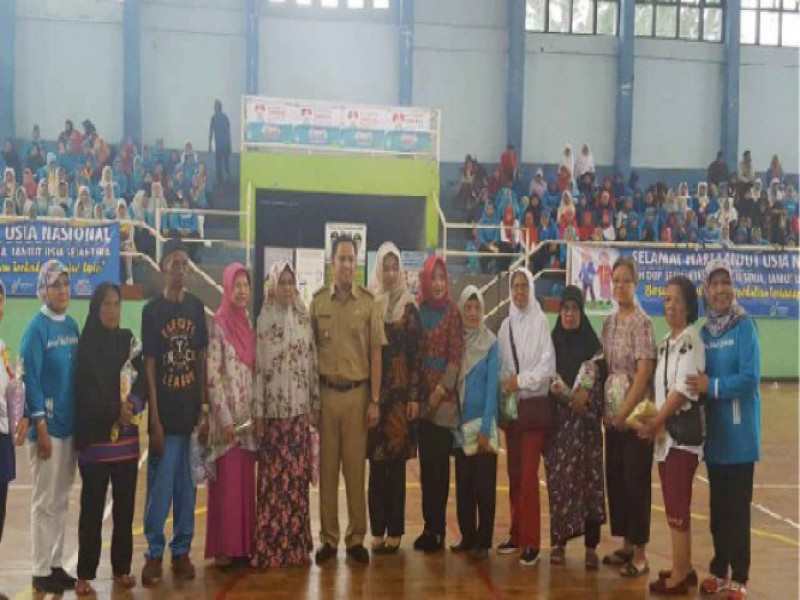 IMG-ketua-pkk-himbau-lansia-rutin-periksa-kesehatan