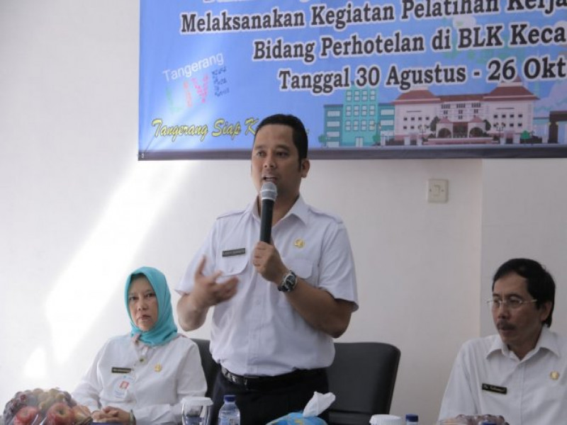 IMG-tingkatkan-kualitas-usia-kerja-disnaker-adakan-blk-bidang-perhotelan