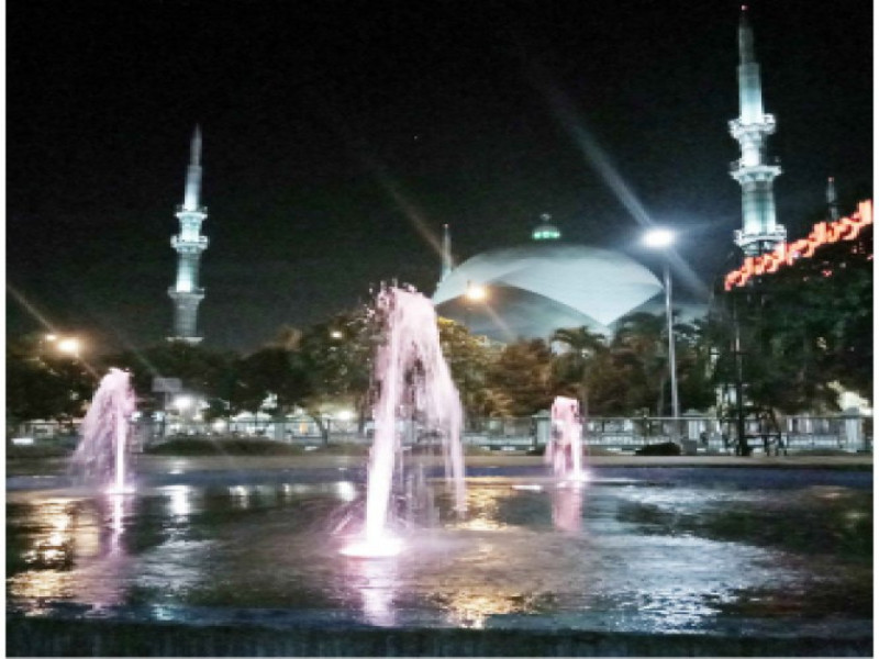 IMG-electrical-park-dilengkapi-pesona-air-mancur