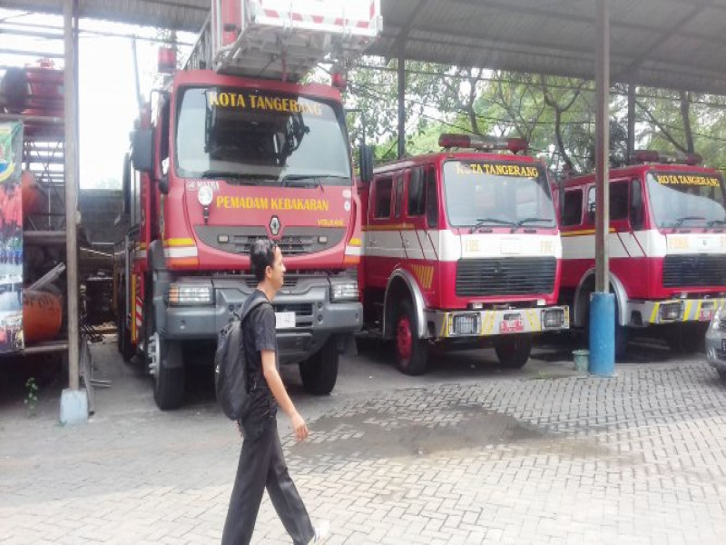 IMG-armada-damkar-bakal-dilengkapi-gps