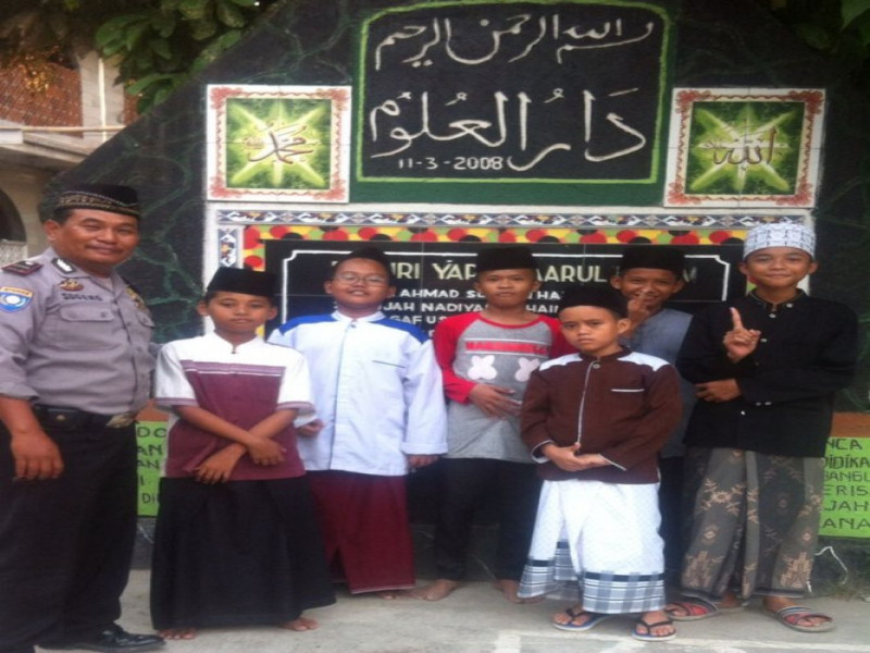 IMG-waspadai-penyebaran-paham-radikalisme-imbau-panit-binmas-kepada-para-santri