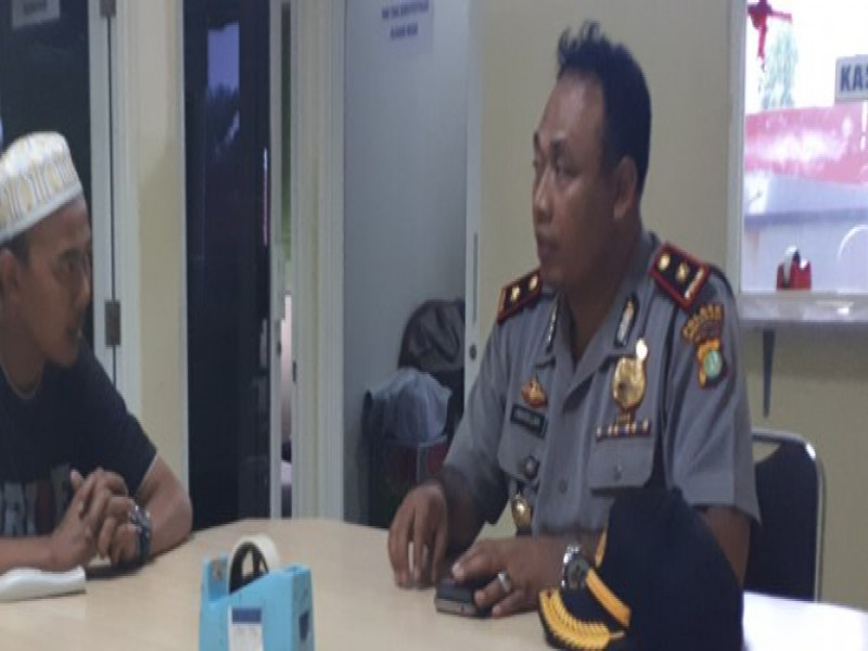 IMG-kapolsek-neglasari-sambangi-pengelola-spbu-himbau-tingkatkan-keamanan-jelang-pilkada-2018