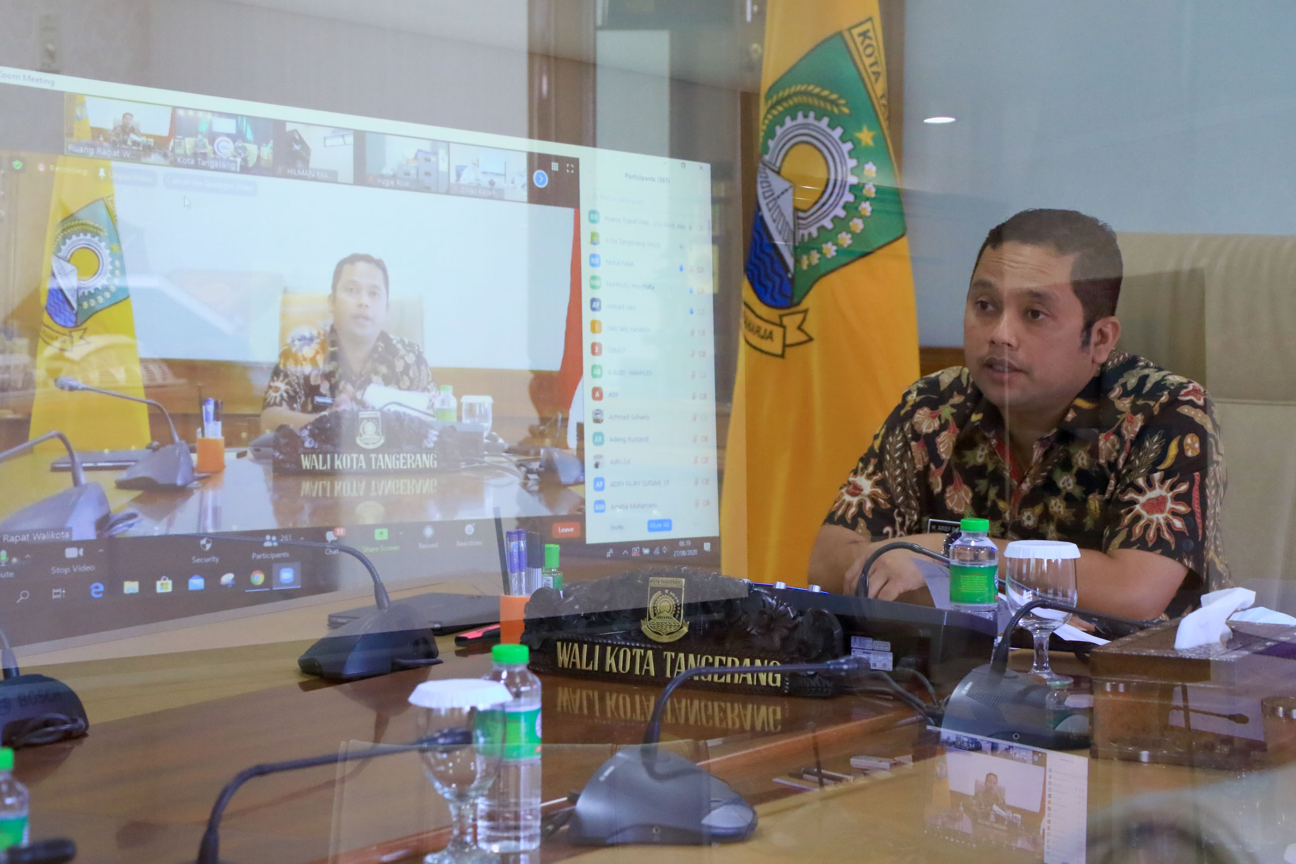 IMG-wali-kota-pandemi-covid-19-momentum-inovasi-pelayanan-pemkot-di-tengah-keterbatasan