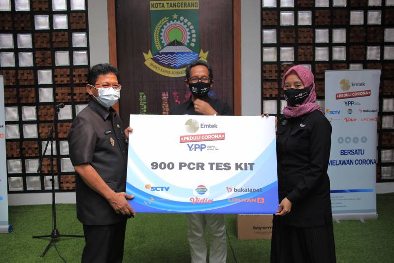 IMG-pemkot-terima-bantuan-900-pcr-test-kit-dari-emtek-peduli-corona