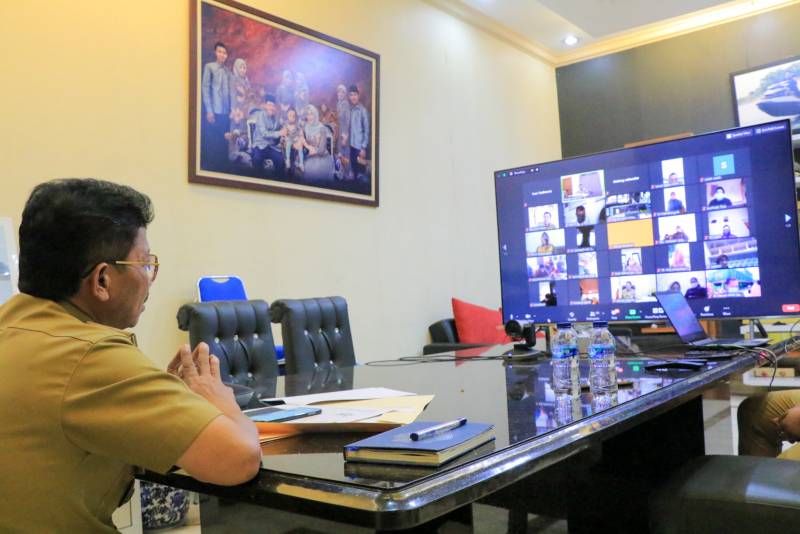 IMG-wakil-ajak-ketua-rt-dan-rw-di-zona-merah-covid-19-tingkatkan-kewaspadaan