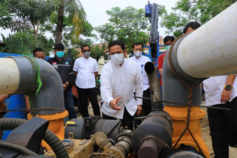IMG-antisipasi-banjir-pemkot-modifikasi-mesin-pompa-ukuran-jumbo