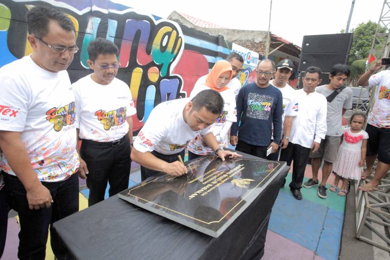 IMG-wali-kota-resmikan-kampung-bekelir-sebagai-kampung-wisata